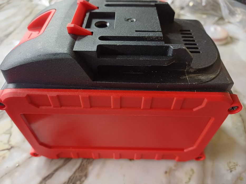 Аккумулятор Makita 18в 5Ah 8Ah 15Аh