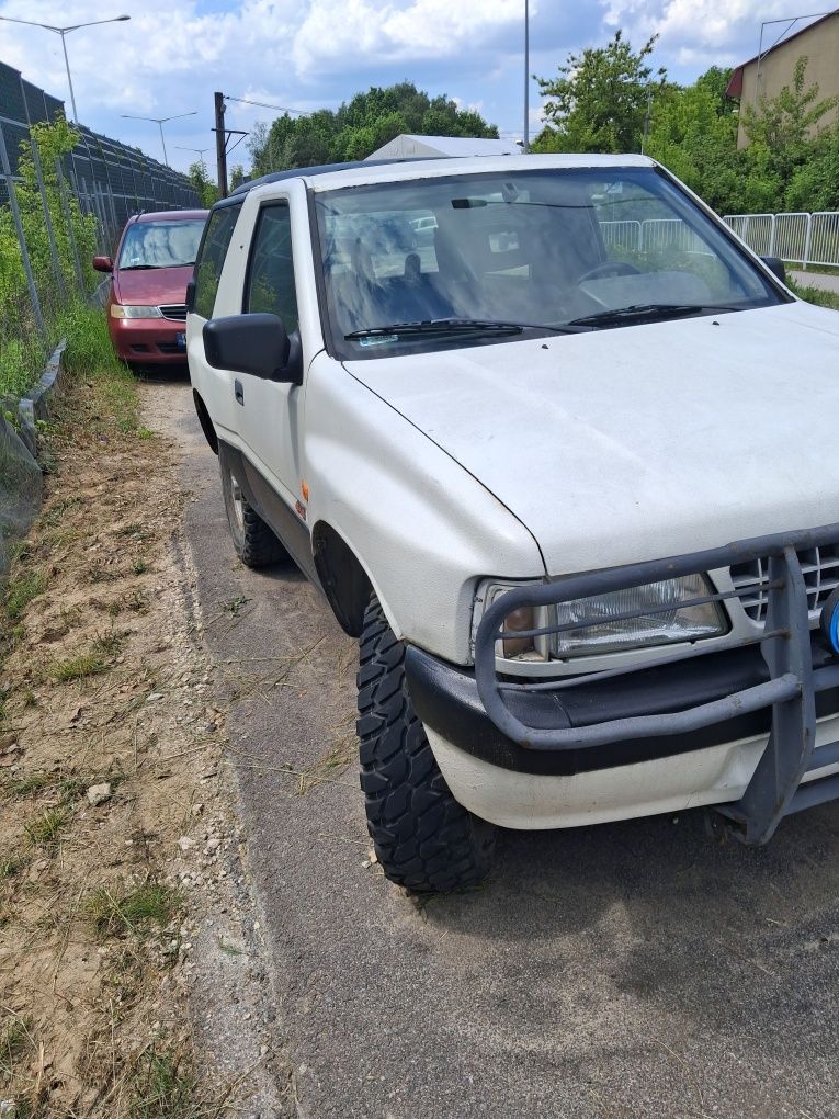Opel Frontera 1992 rok