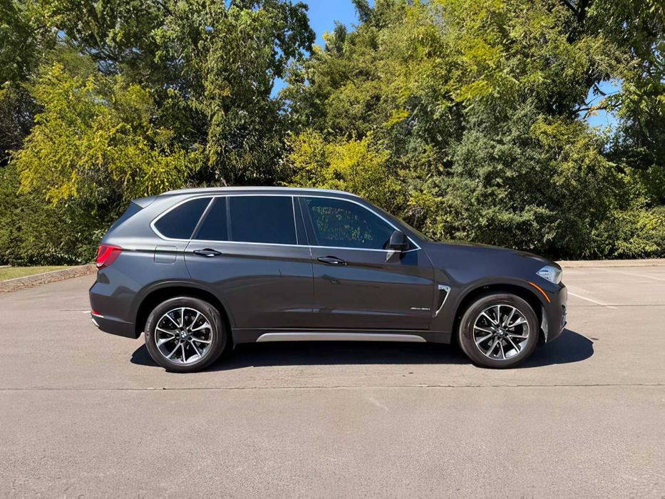 BMW X5      2018