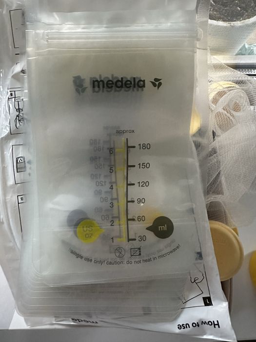 Пакети для зберігання грудного молока