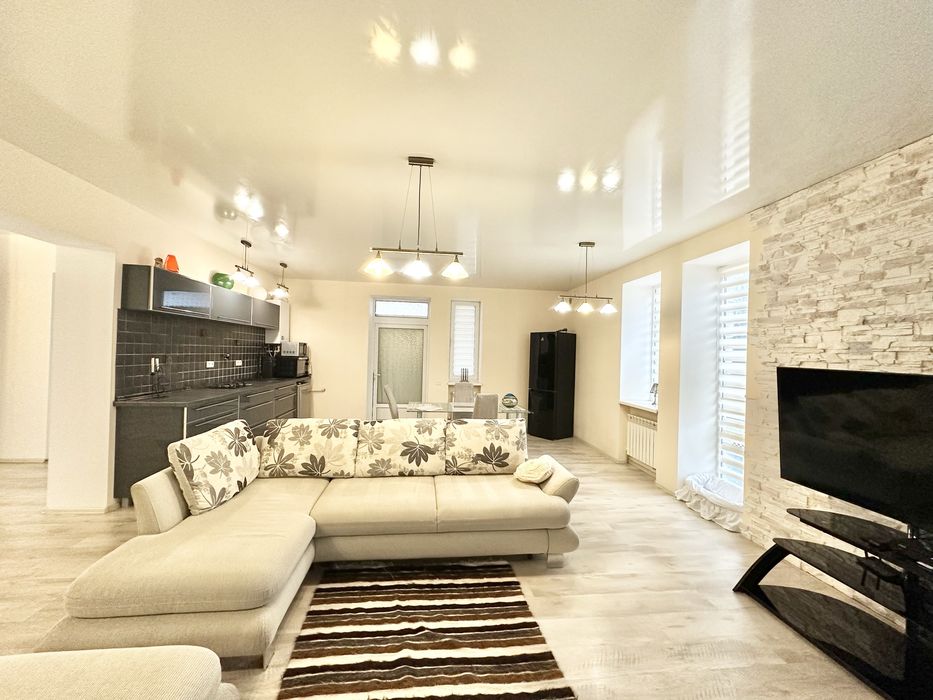 Оренда ідеального будинку селище Сонячне