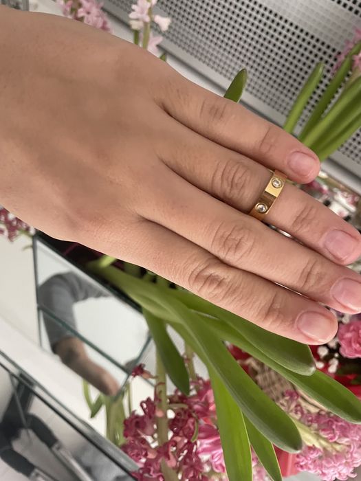 Obrączka a la cartier