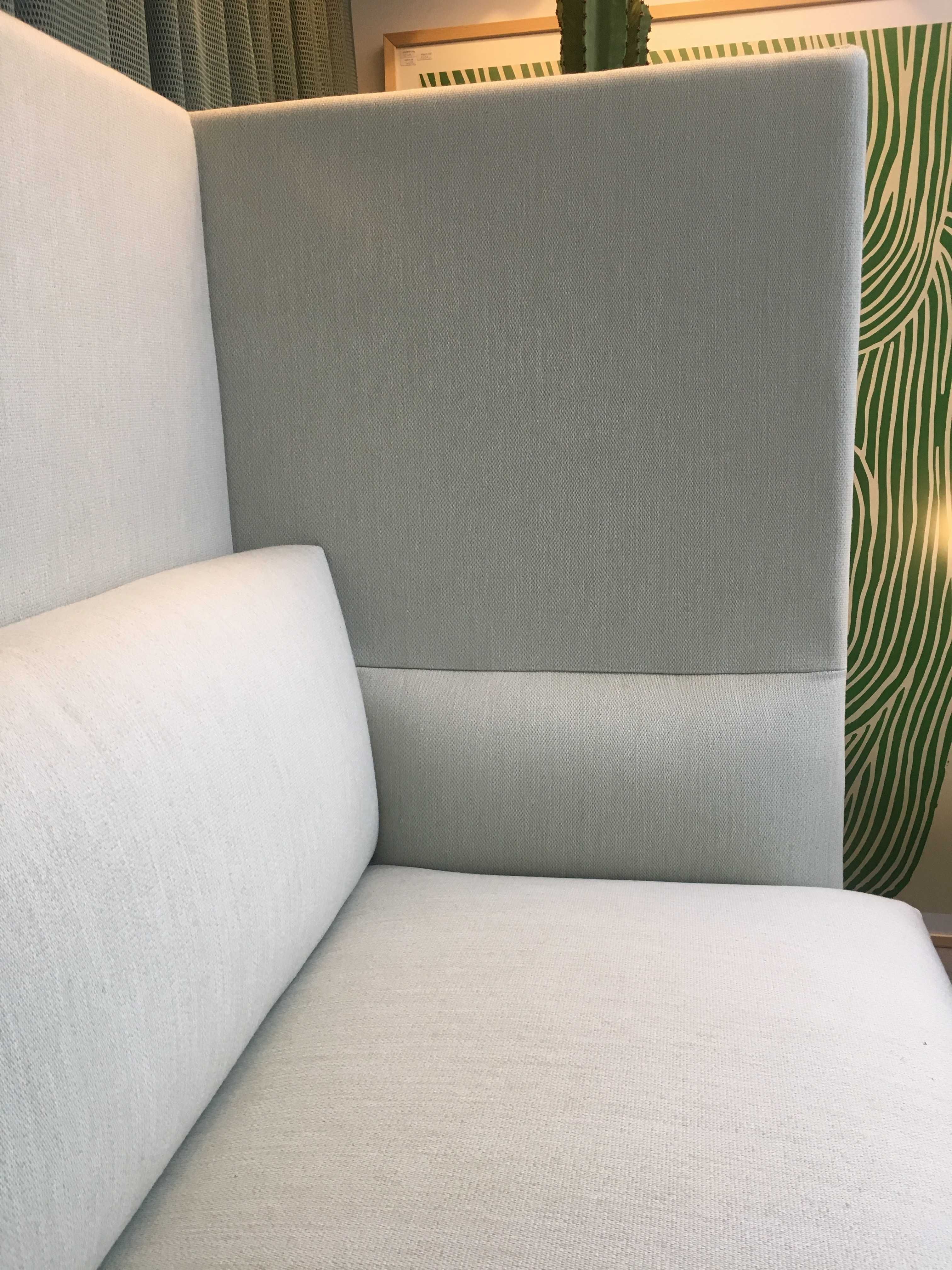 Duńska sofa 2-os. Outline Highback Muuto - idealna do biura, hotelu