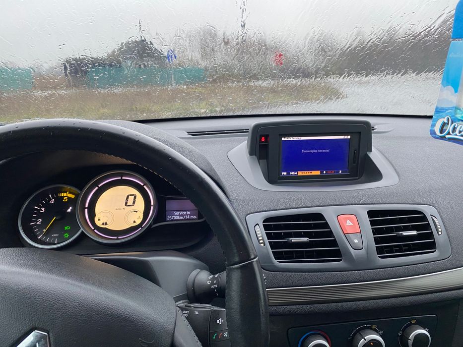 Продам Renault Megan 2010