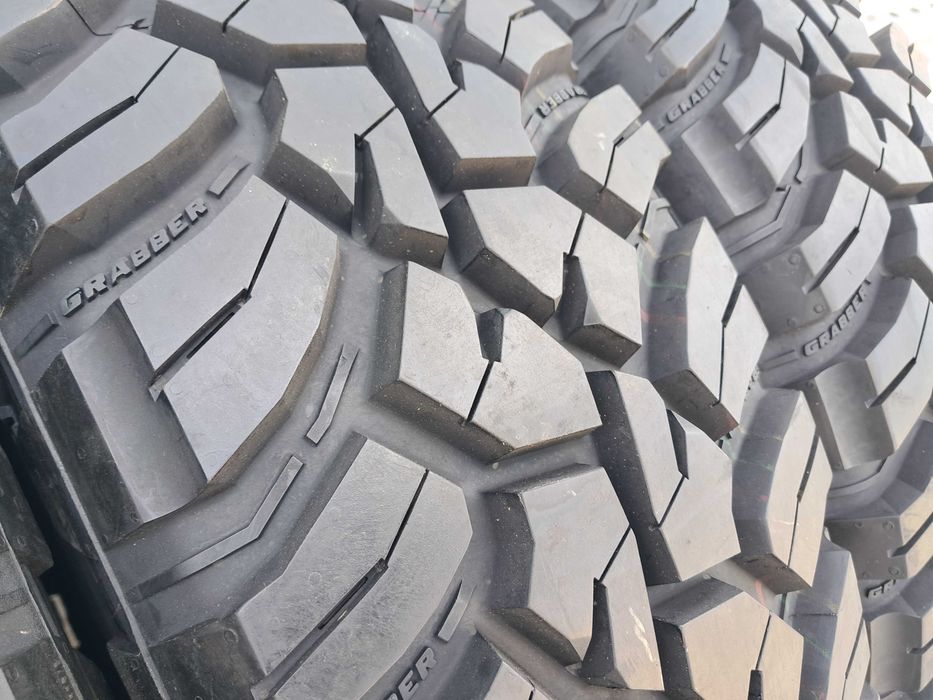 Резина 99%(14мм) протектор General 245/70 R17 Grabber X3 GT