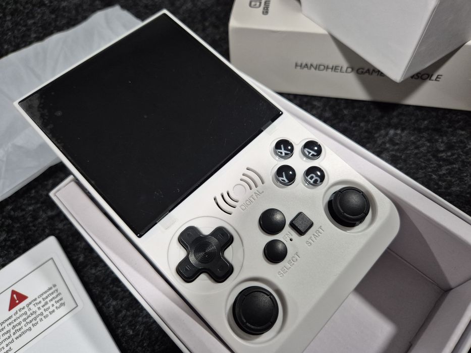 Consola Portátil GAMİNJA