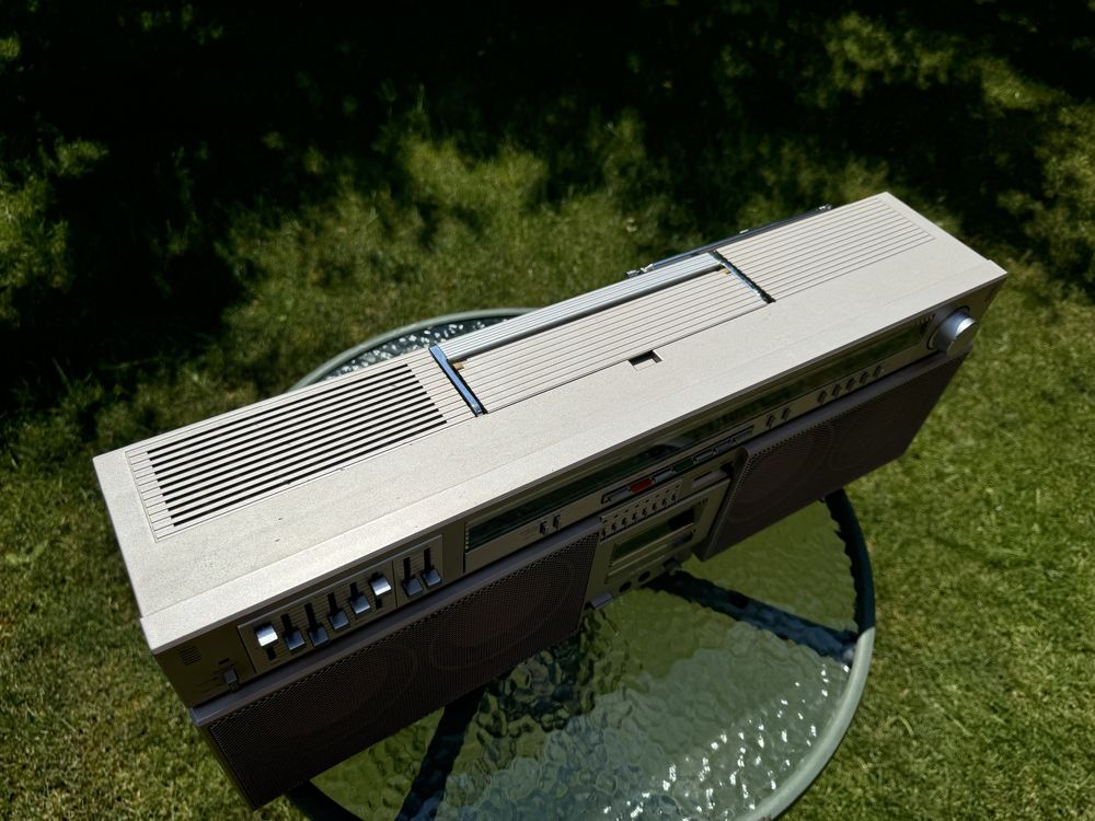 Продам магнитолу PIONEER SK-900