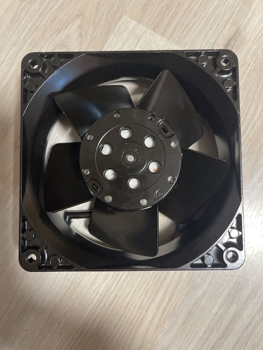 Вентилятор для техніки ebmpapst 4656N 230v