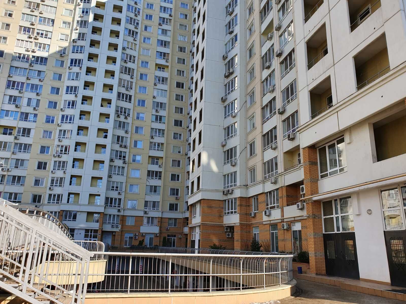 ЖК Зоряне містечко 1. вул. Говорова. Поруч парк Перемоги