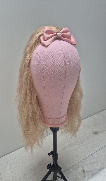 Syntetyczny kucyk złoty blond loki fale
