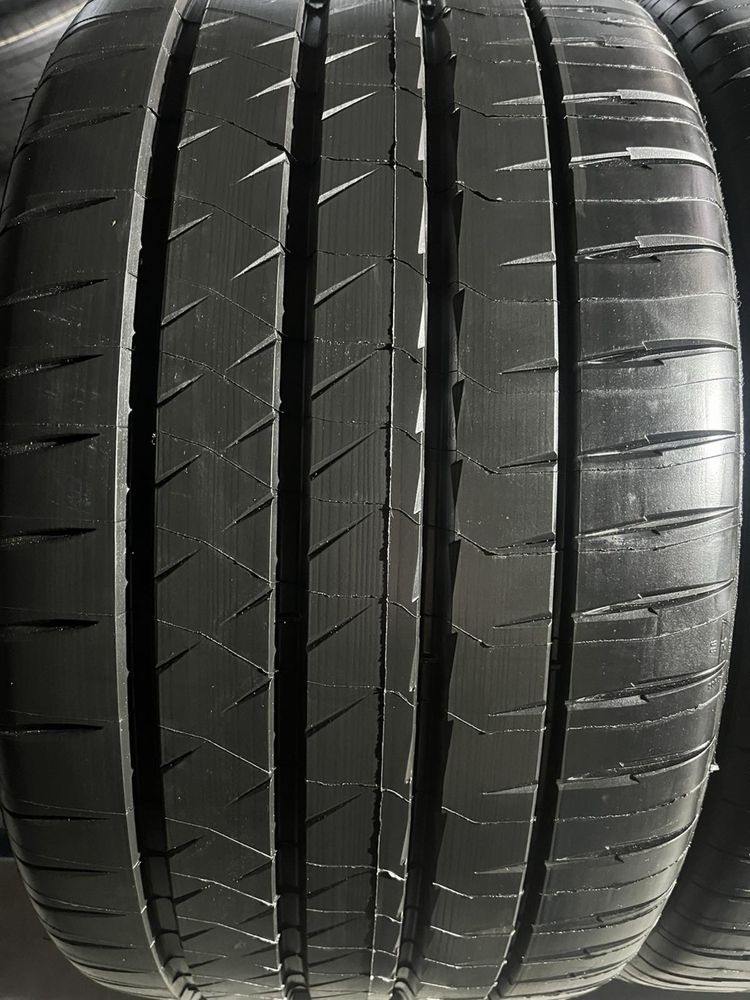 285/30/21/21+255/35/21 R21 Michelin Pilot Sport 4S 4шт нові