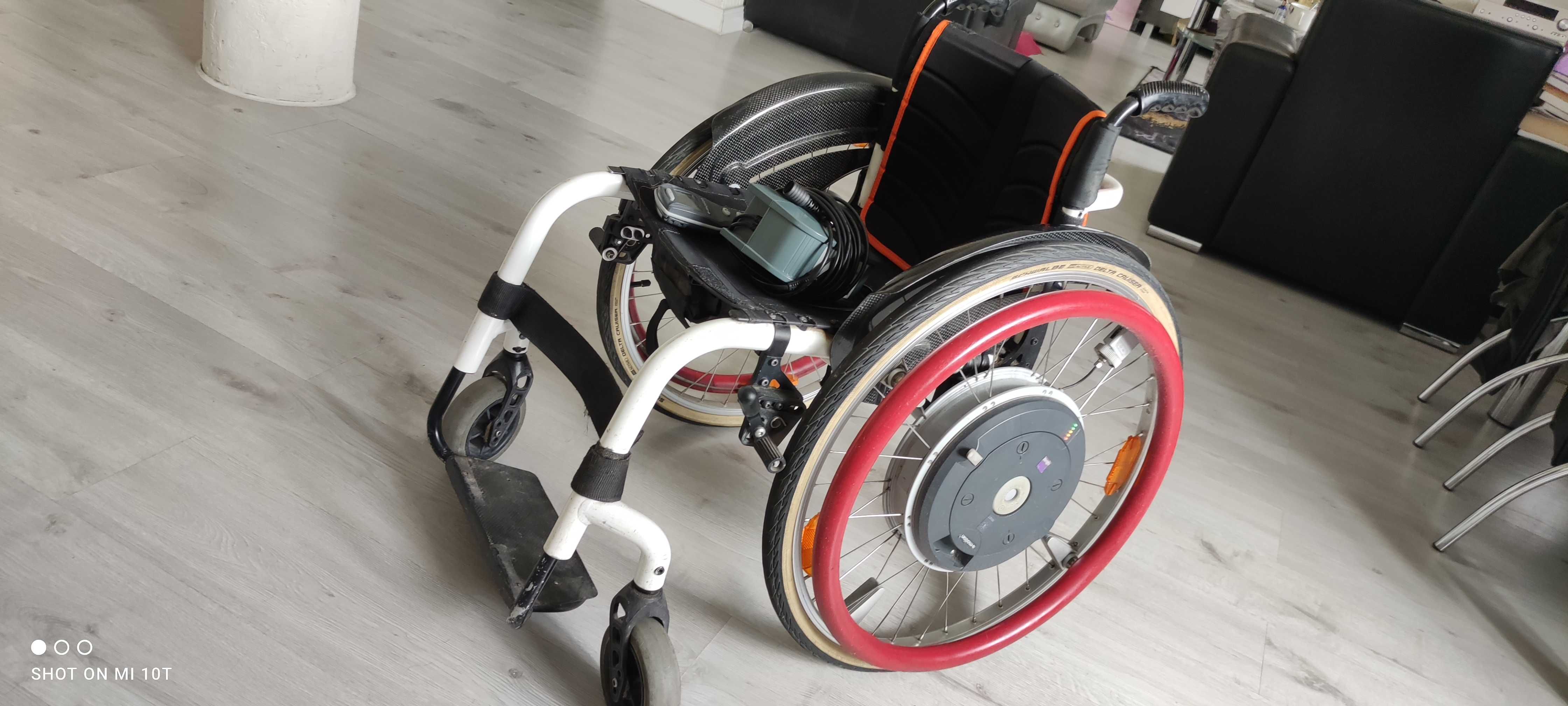 Wózek inwalidzki Aktywny Helium +koła Alber e-motion