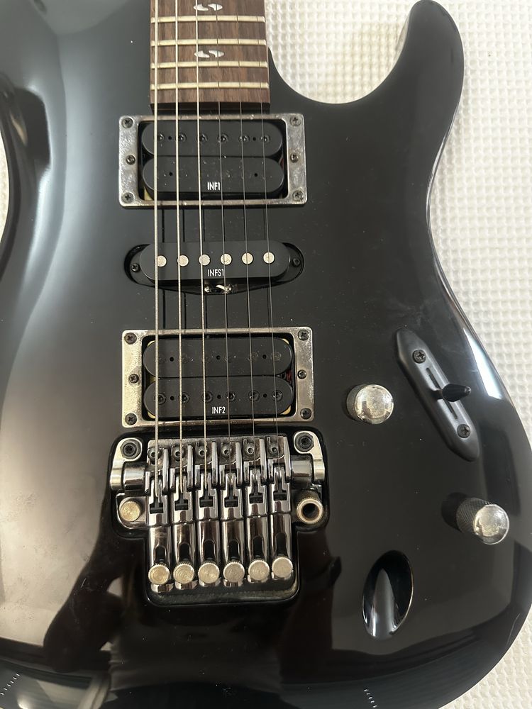 Ibanez S470 - OFERTA Amplificador Line 6