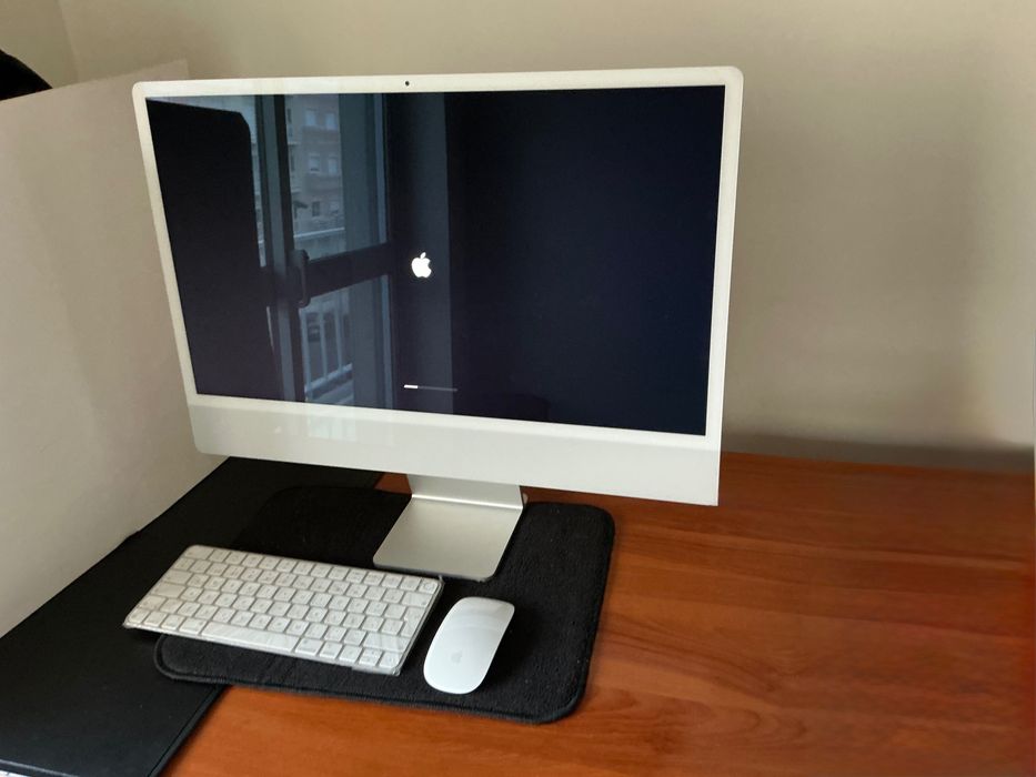 Top! Como novo! iMAC 2021 24” 16GB SSD 1 TB + rato + teclado + caixa