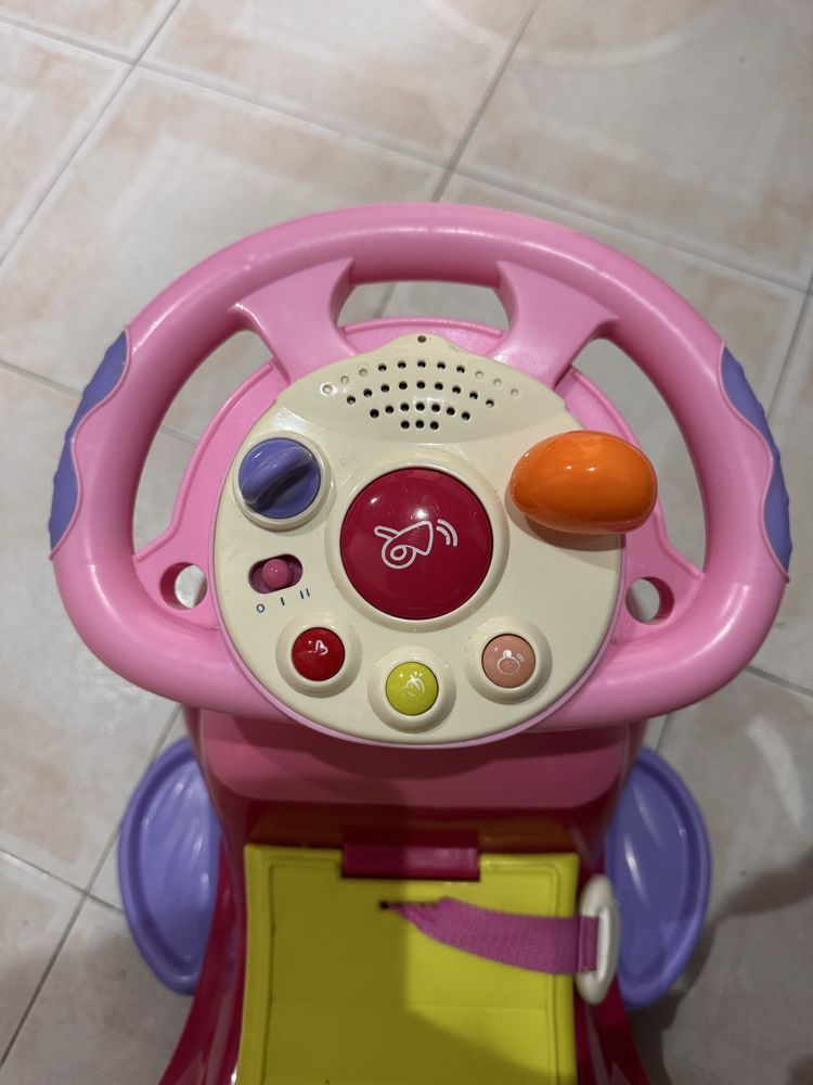 Chicco/ Quatro em um.