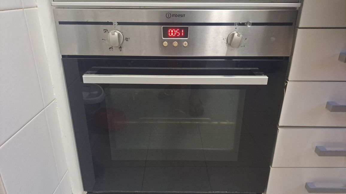 Forno indesit usado