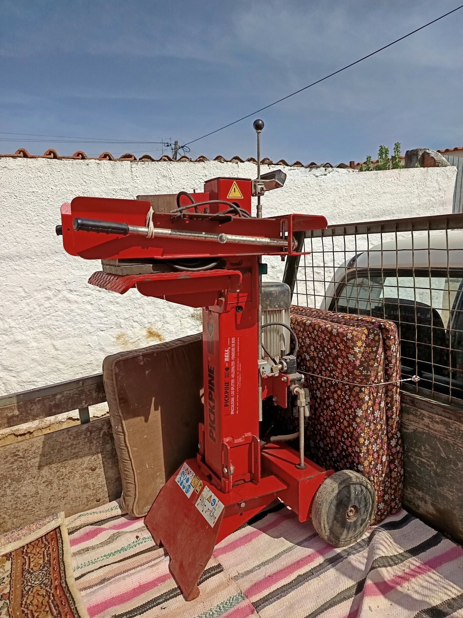 Máquina de rachar lenha
