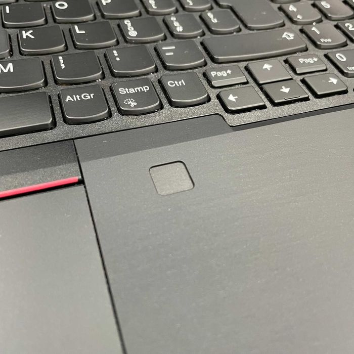 Laptop Lenovo ThinkPad T15 Gen1 – i5 10GEN, 16GB, 512GB SSD, Win 11