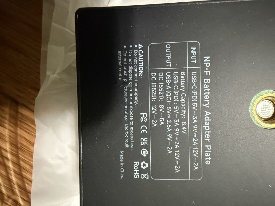 Адаптер батарей серии NP-F