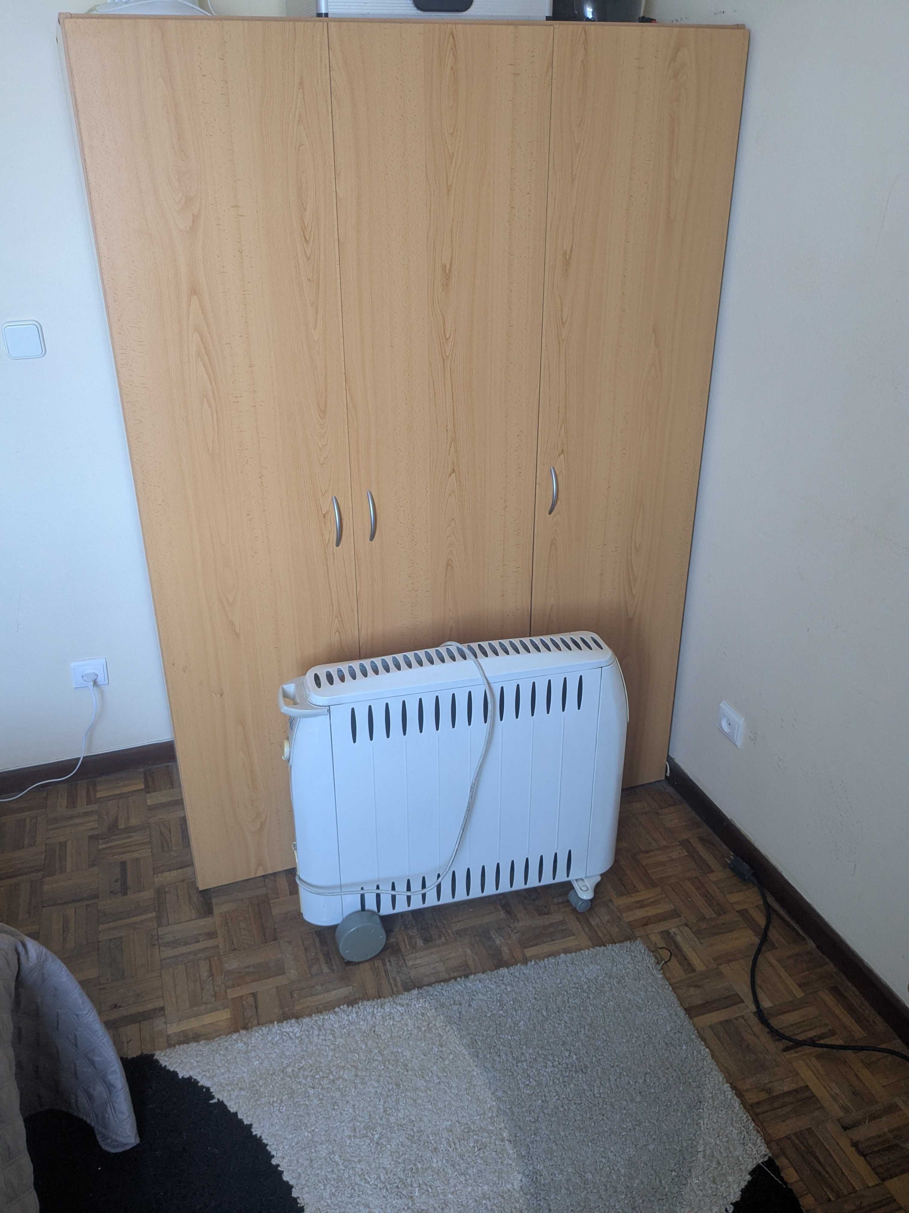 Quarto para arrendar Linda a Velha