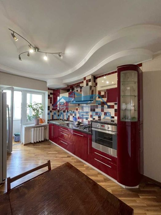 Продам 2к квартиру з індивідуальним опаленням в Центрі