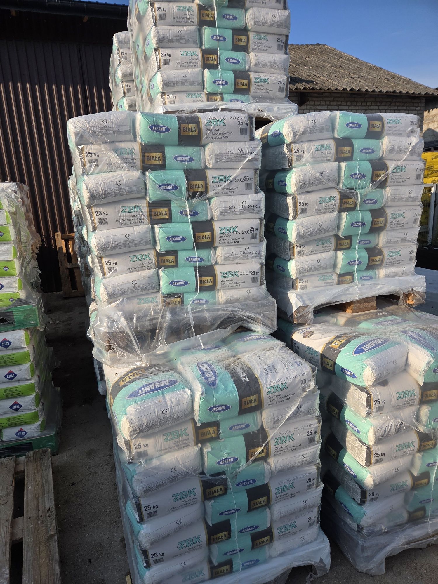 Zaprawę cienkowarstwową ZBK-012 biała 25 kg