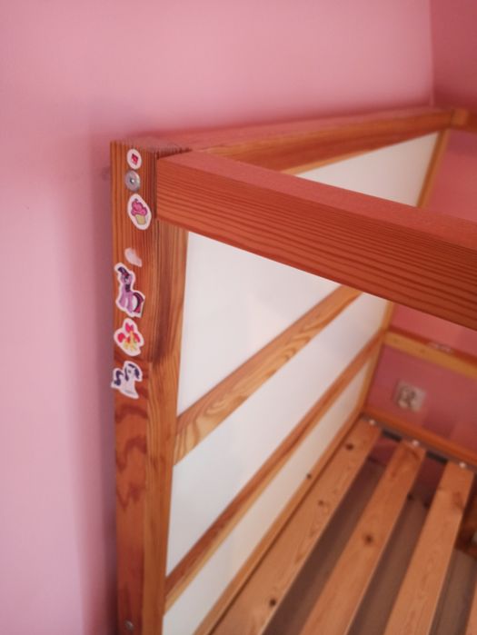 IKEA kura, łóżko dwustronne