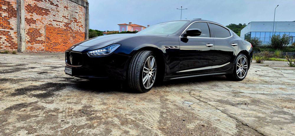 Maserati ghibli Nacional com livro de revisões