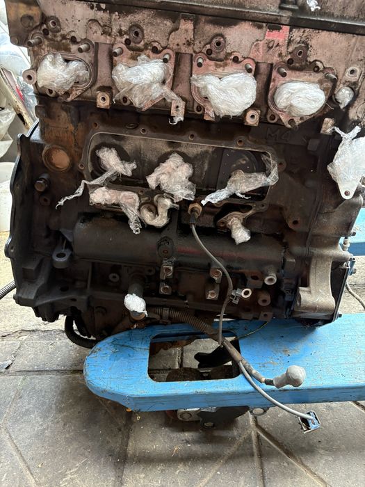 Silnik mitsubishi pajero III 3.2 did 4m41 00-06r słupek