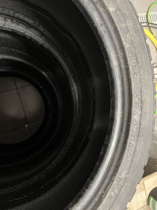Opony zimowe dunlop 275/45r20