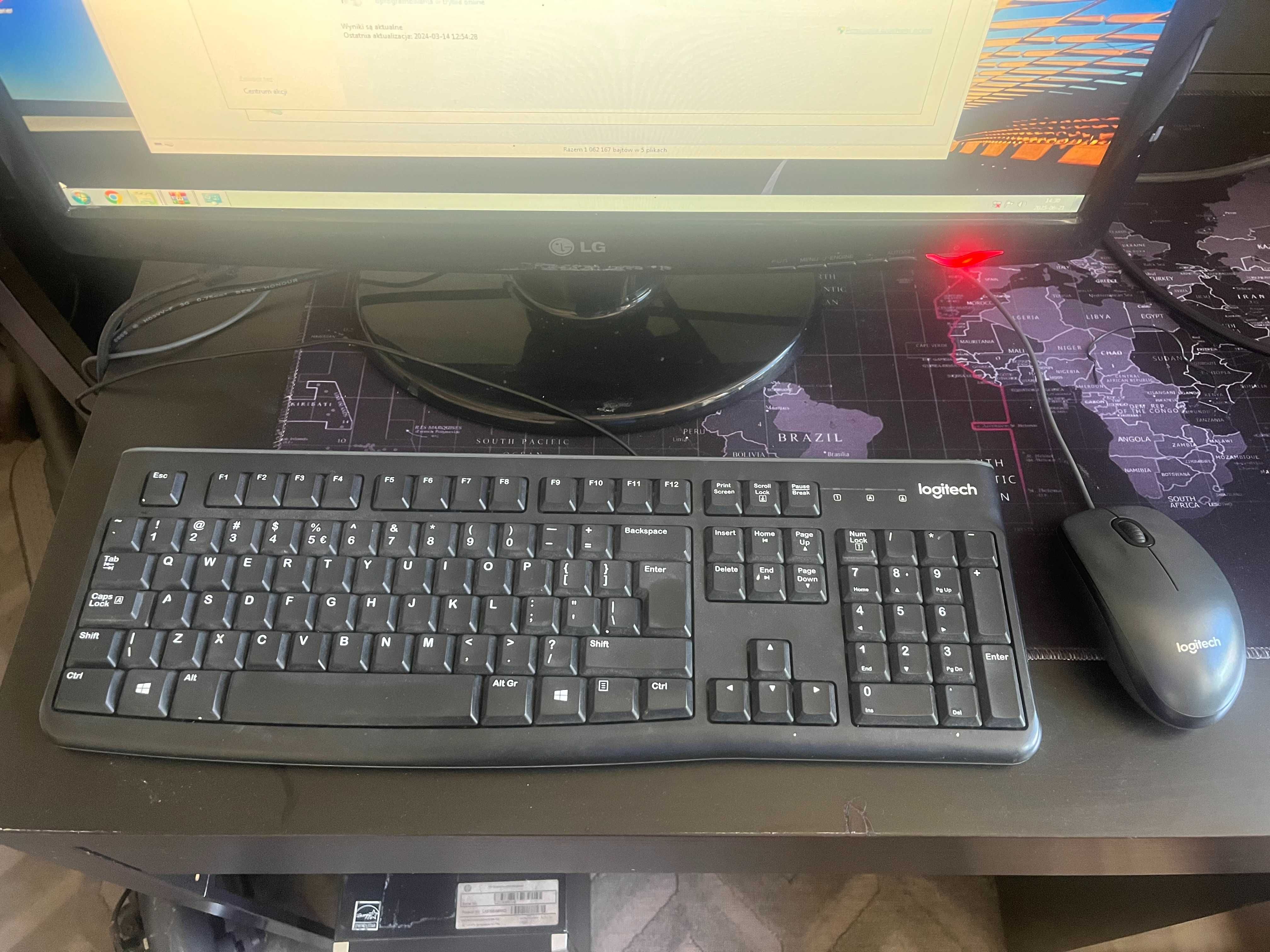 Komputer HP i3 z monitorem LG 22cale