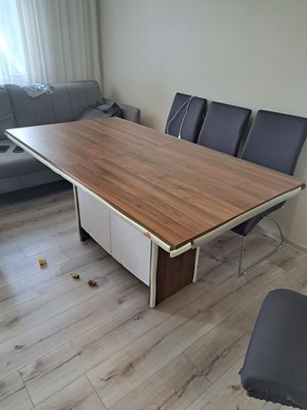 Stół drewniany rozkładany z szafką