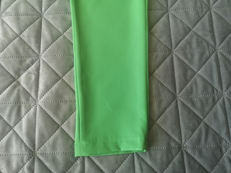 Zielony komplet LYKKE l Spodnium l Garnitur damski l 36 S l Nowy