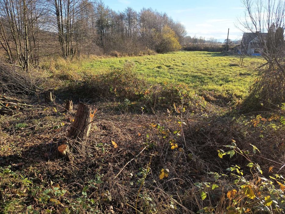 Skoczów Dolny Bór - duża działka budowlana 3300 m2, media