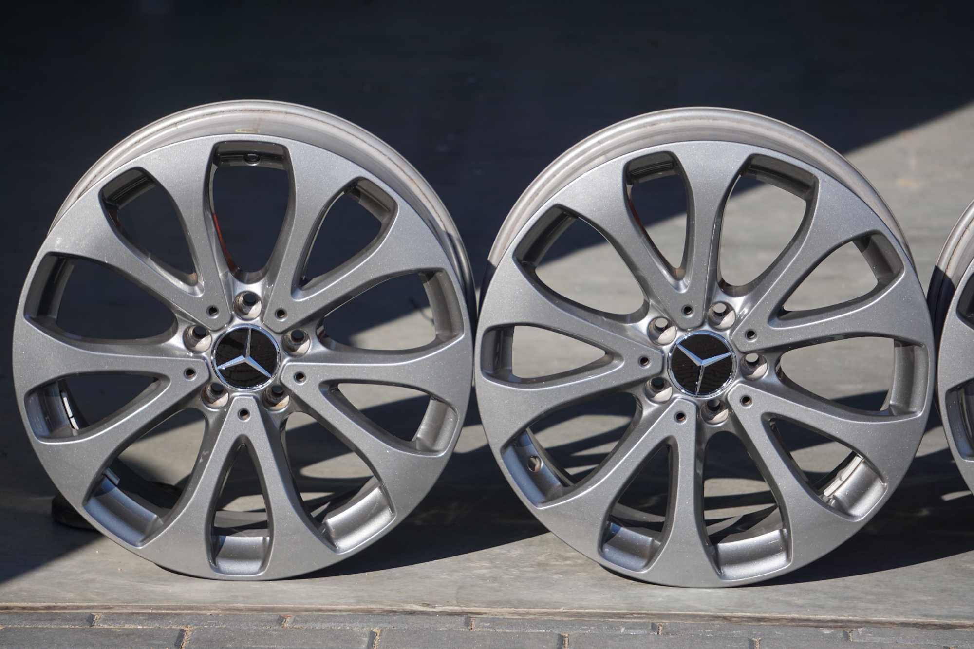 Alufelgi oryginał Mercedes GLC 5x112 8Jx18 et38 cb66,6 ładny stan