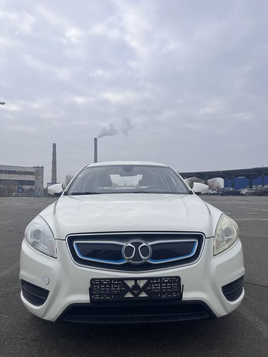 Электомобиль BAIC