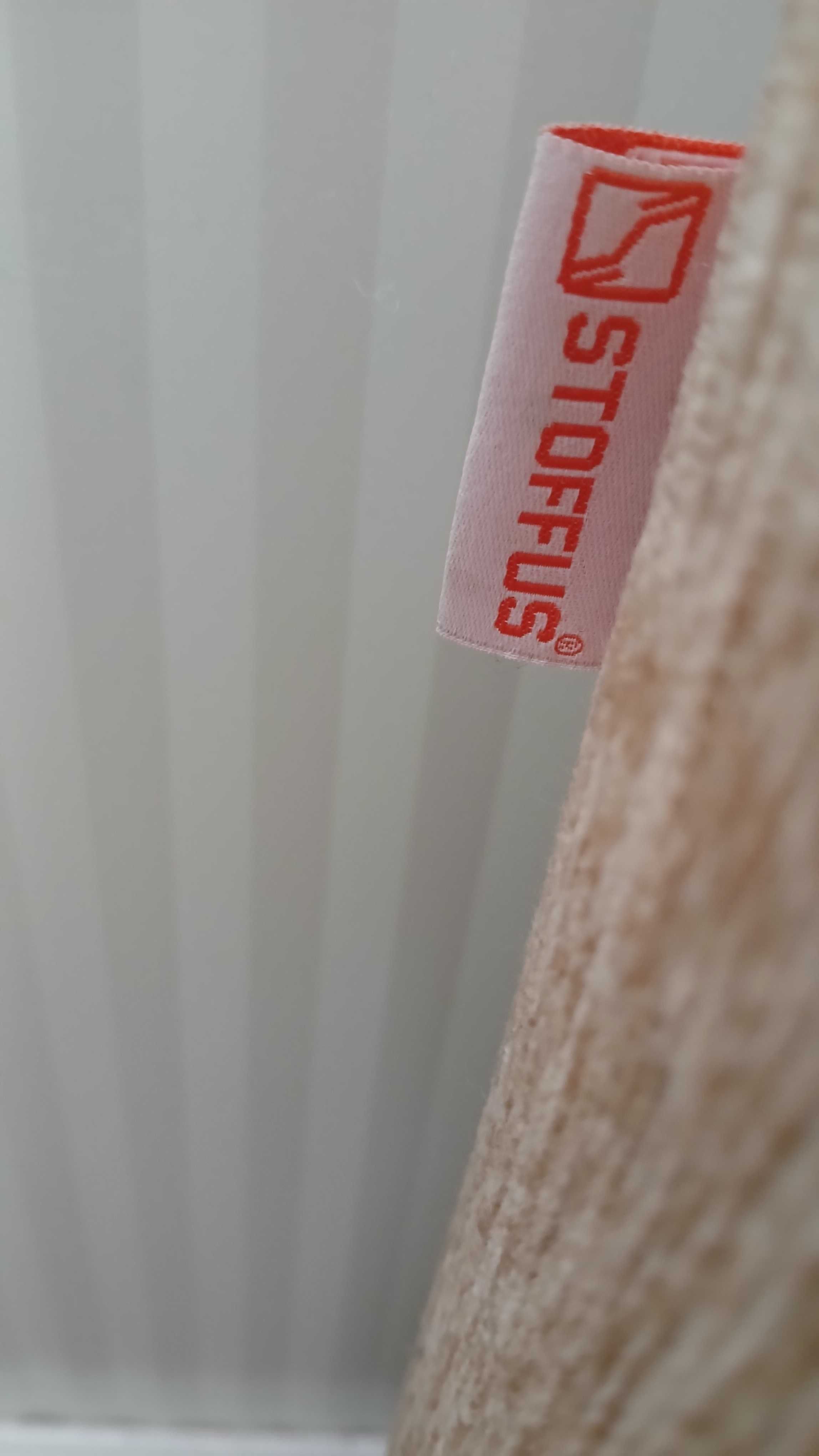 Sofá p/3 pessoas Stoffus