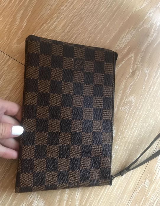 Saszetka Louis Voitton nowa