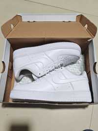 Nike Air Force 1'07 Białe Sneakers 37.5