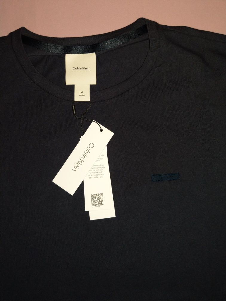 Wyprzedaż t-shirt męski Calvin Klein.