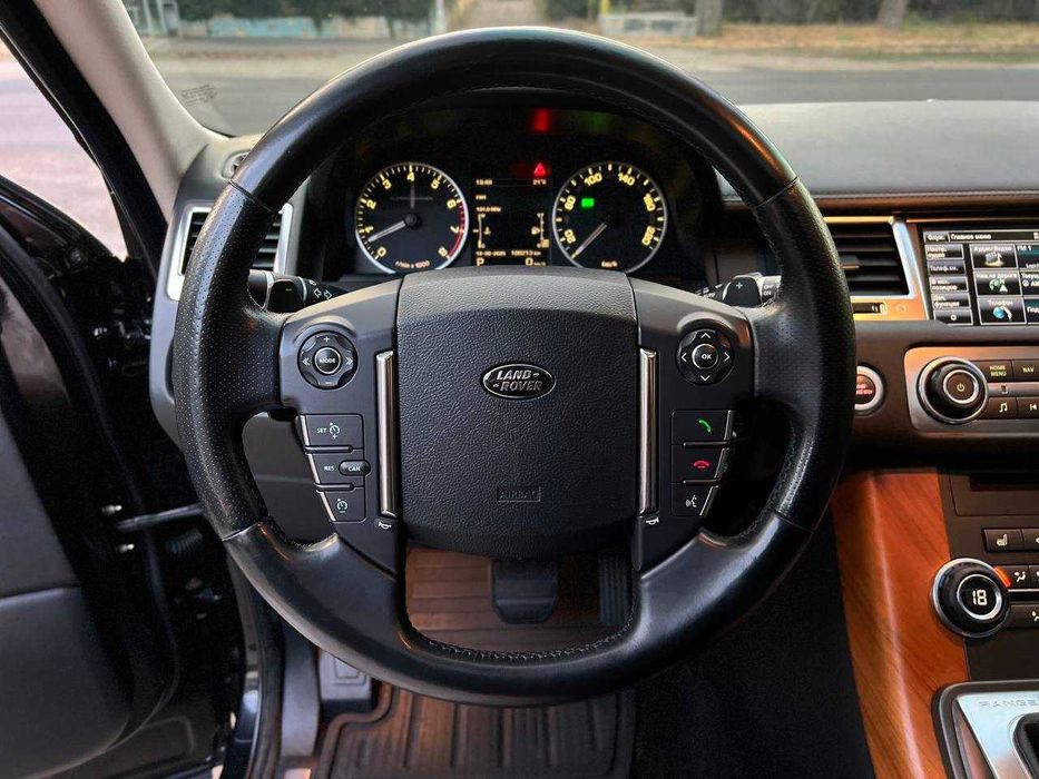 Land Rover Range Rover Sport 2013