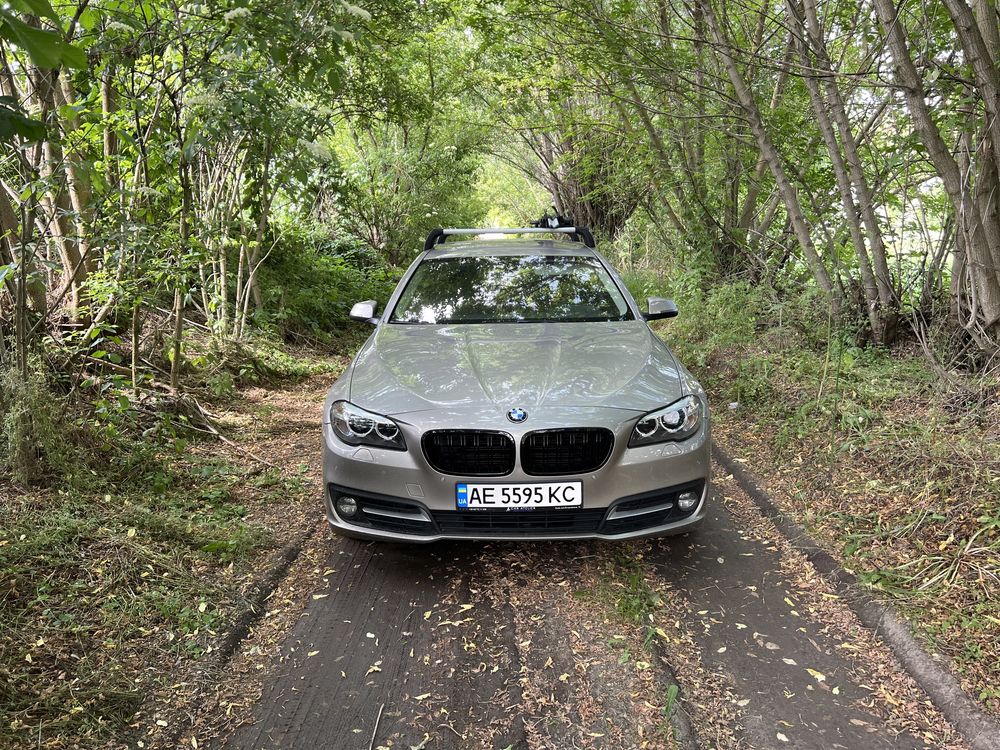 BMW F10 2016 год