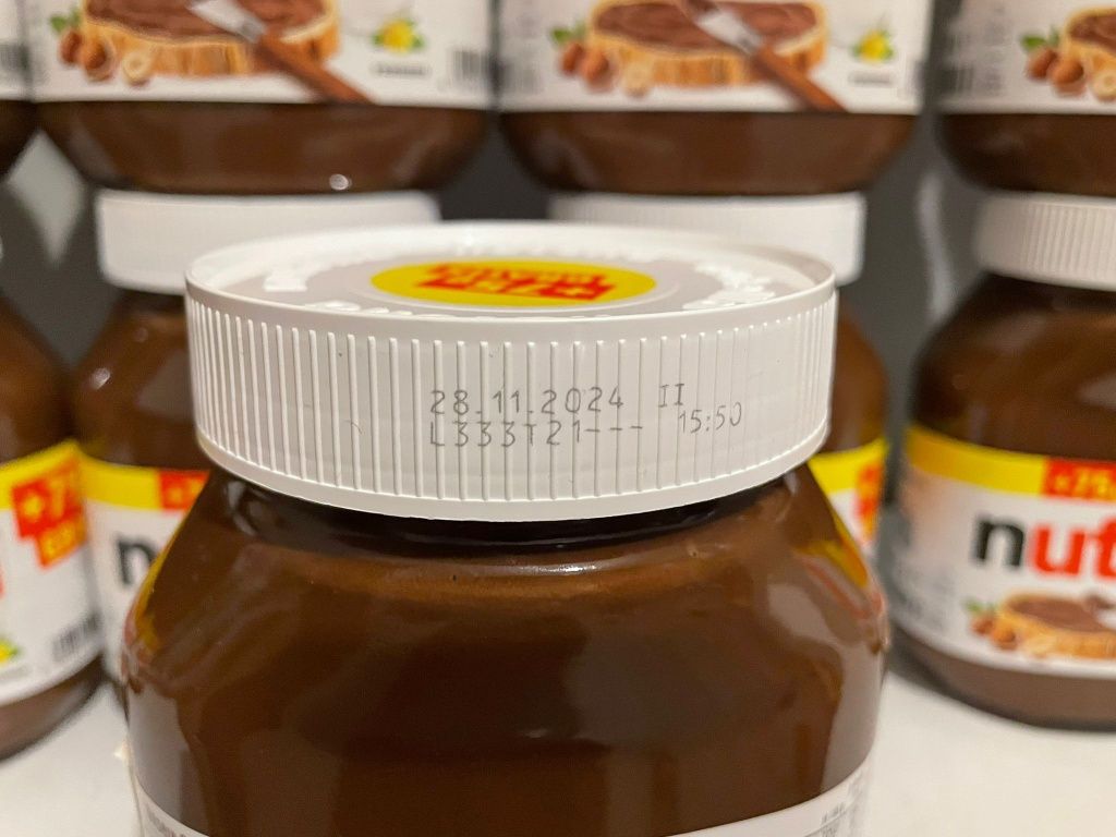 NUTELLA kremu czekoladowego 825 gram z Niemiec (3 sztuki)