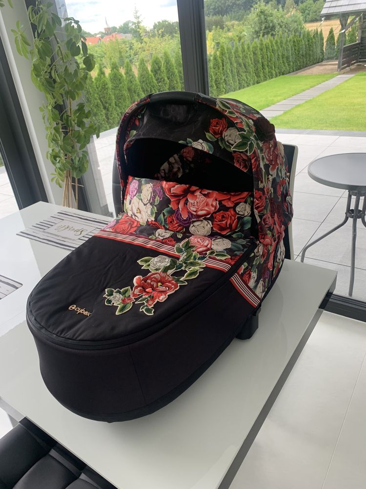 Gondola Cybex Spring Blossom Dark