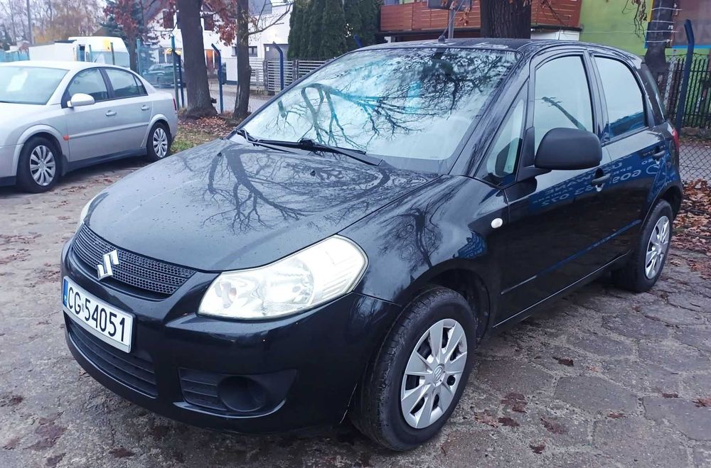Suzuki SX4 1.5 benzyna Salon Polska JEDEN WŁAŚCICIEL brak rdzy sprawny
