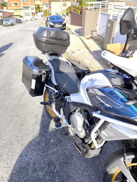 (NOVO) Top Cases + Malas Laterais Alumínio CF Moto 700ADV