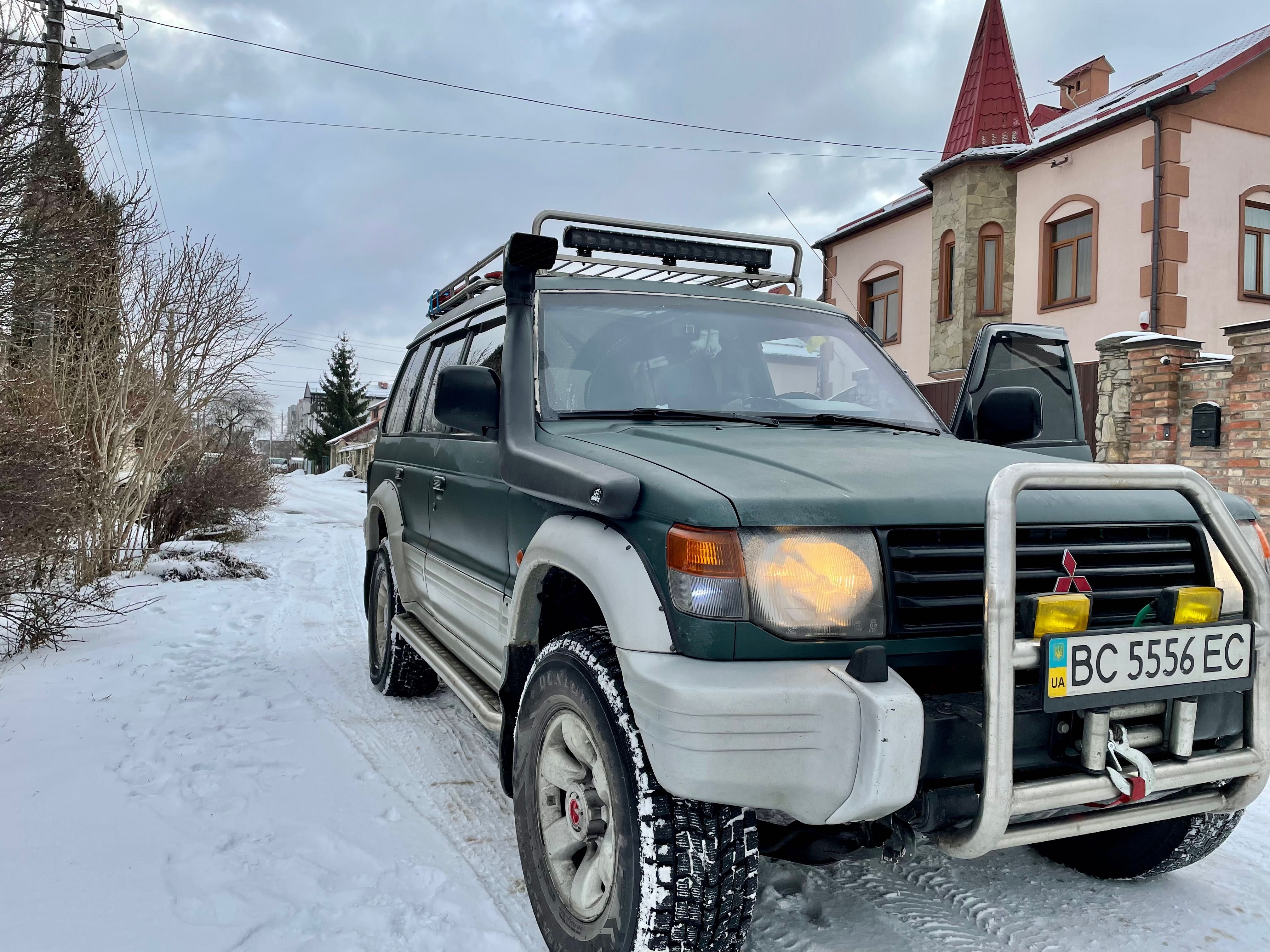 Мітсубісі Паджеро 2