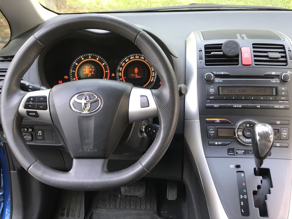 Toyota Auris 90000 km