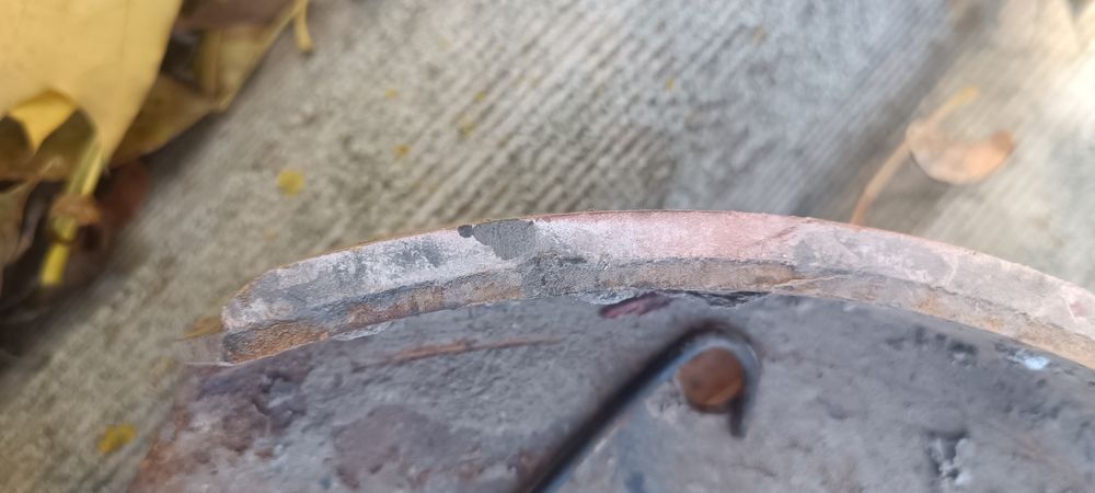 Гальмівні колодки на 2 ПТС 4