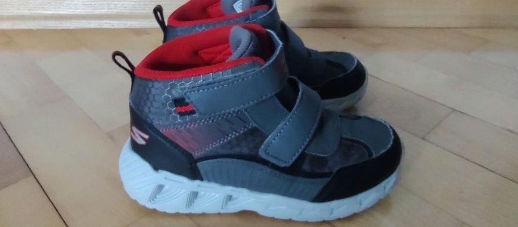 Buty zimowe Skechers r.27